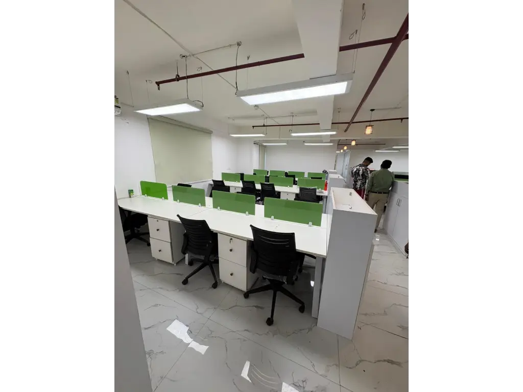 875732079_SEC 3 (2).webp